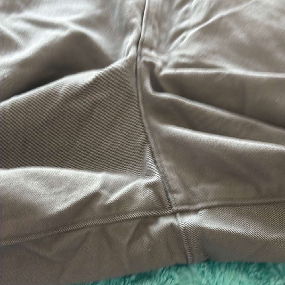 🦸‍♂️Big & Tall -Gray Men's Dockers shorts in UEC - Picture 6 of 7